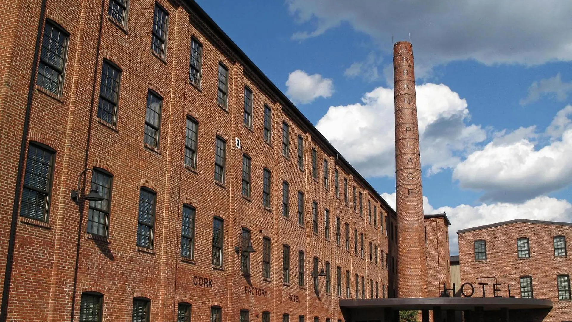 2 Top 3-Star Hotels Near Landis Valley Museum for Easy Access