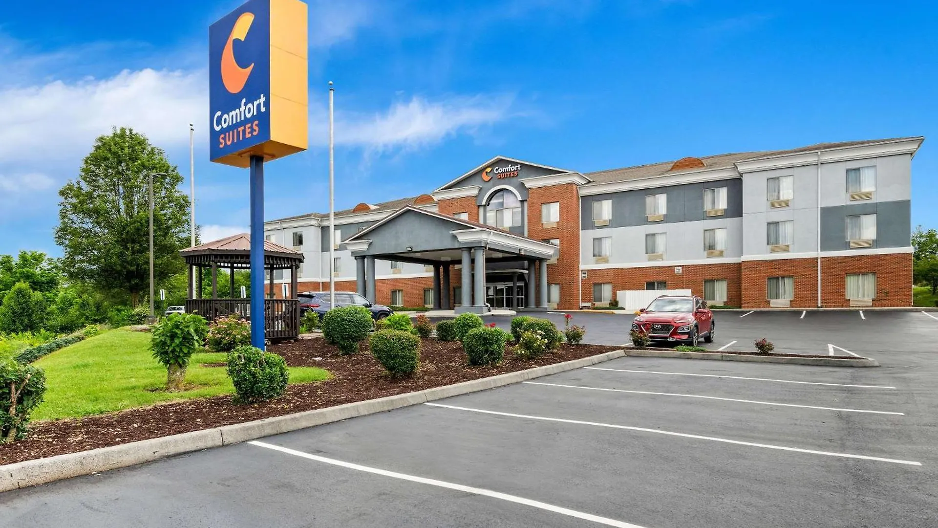 5 Comfort Suites Hotels in the Appalachian Mountains Worth Booking