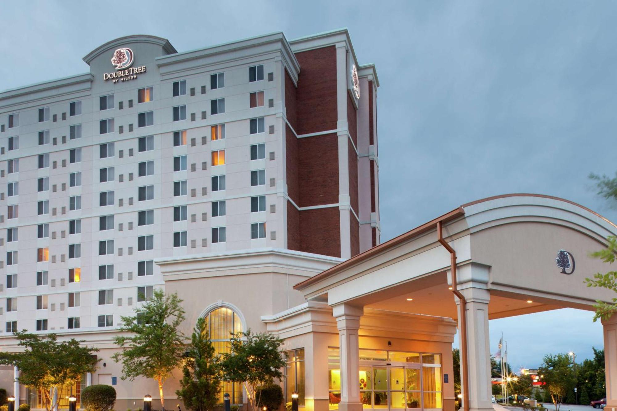 Staying in the US: 8 DoubleTree by Hilton Hotels Compared