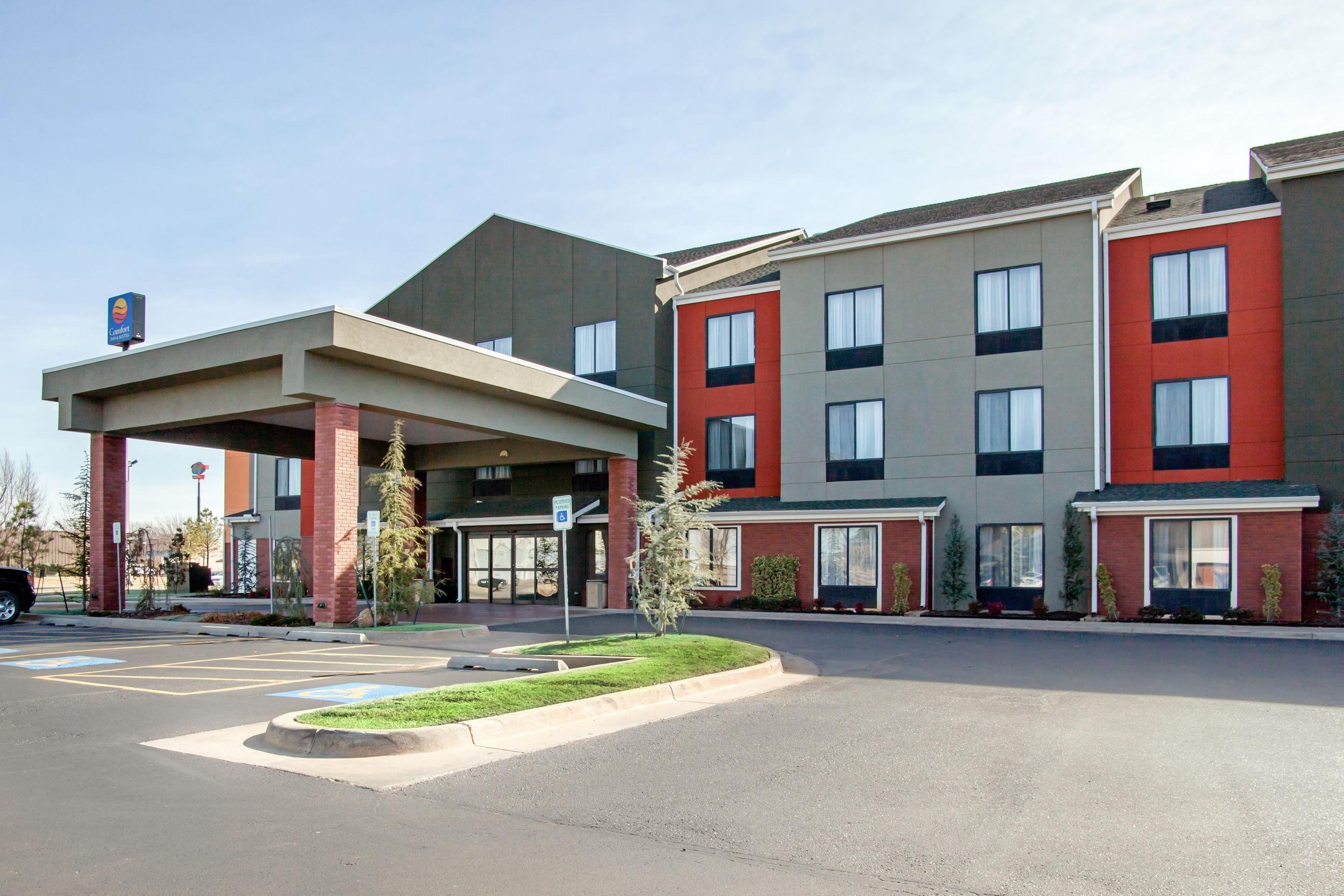 Staying In Oklahoma: 5 Comfort Brand Hotels Compared